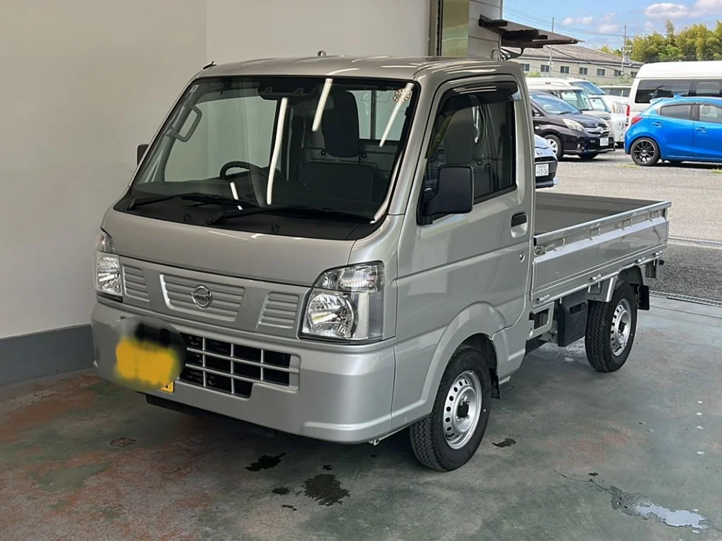 Nissan NT100 Clipper DR16T 2023